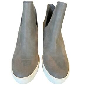 Altar'd STATE ankle boots/shoes, size 8; Gray; heel